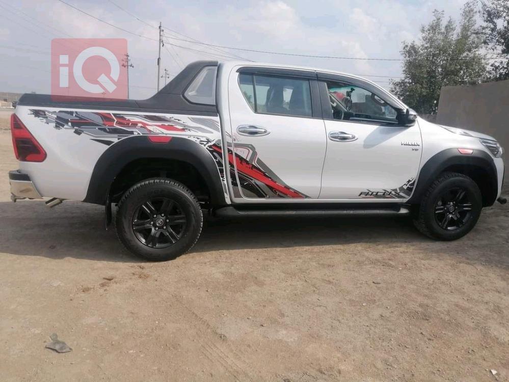 تويوتا هايلوكس